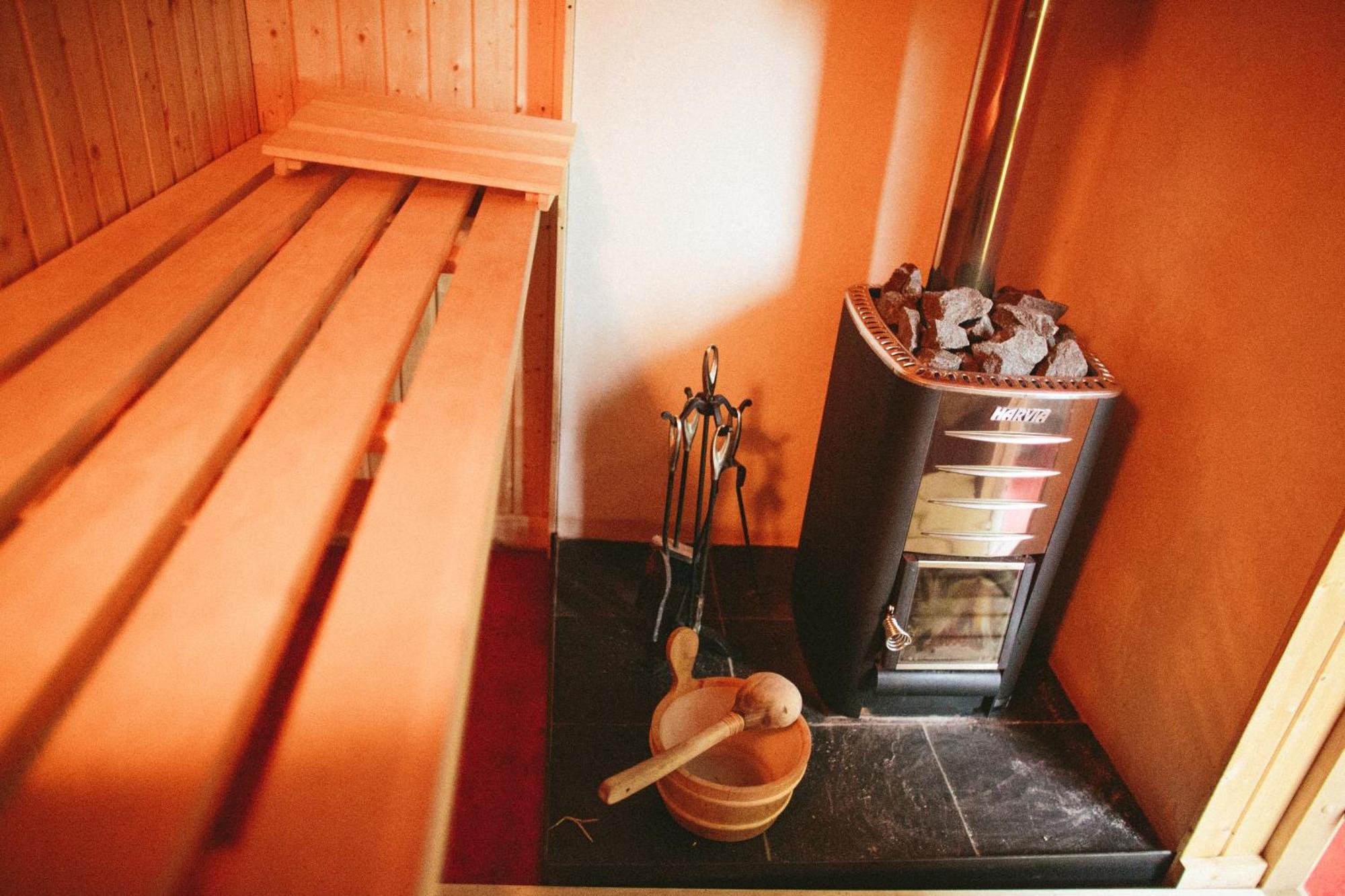 Snowdonia Shepherds' Huts Конви Экстерьер фото