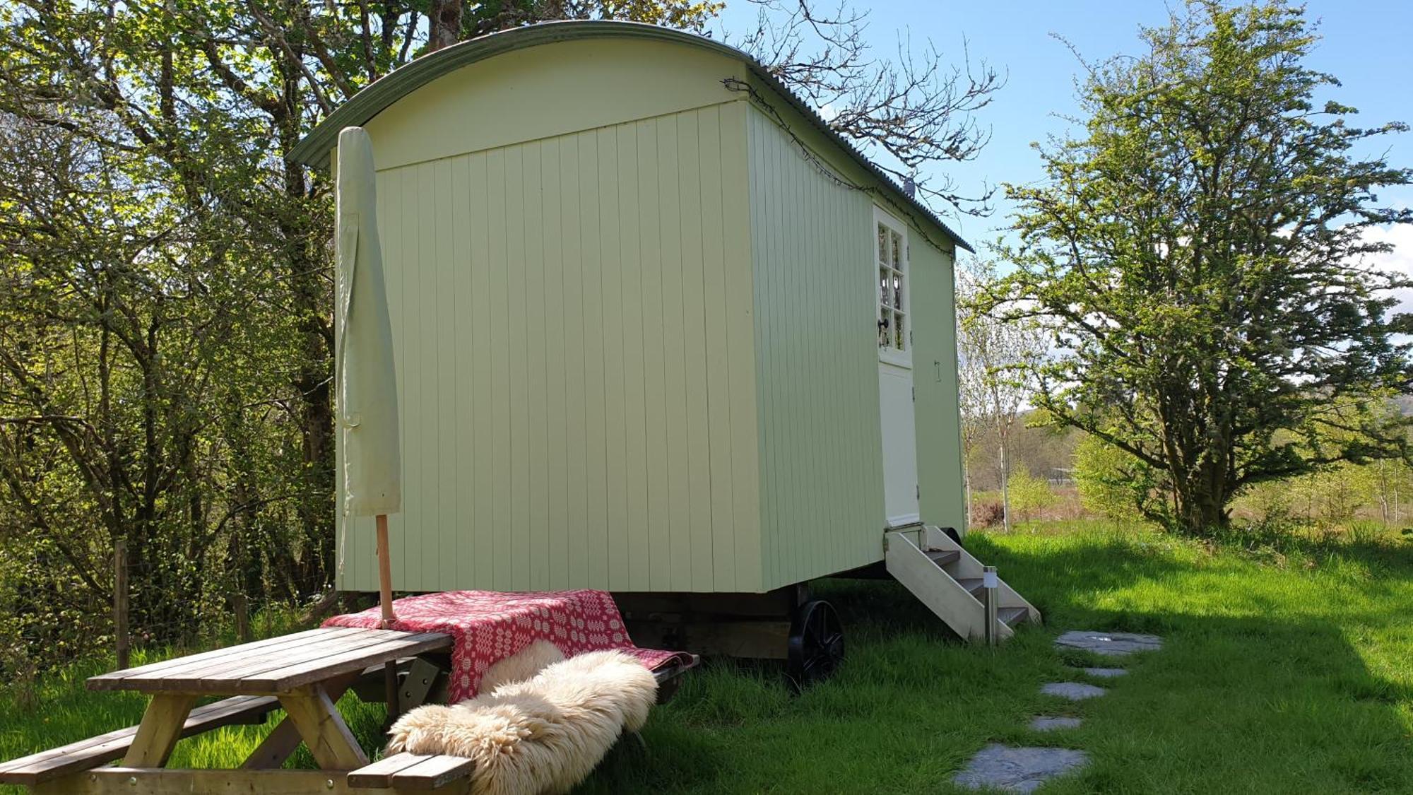 Snowdonia Shepherds' Huts Конви Экстерьер фото